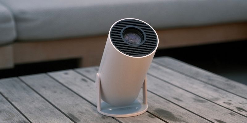 The Ultimate Guide to the Best Budget Projectors of 2025